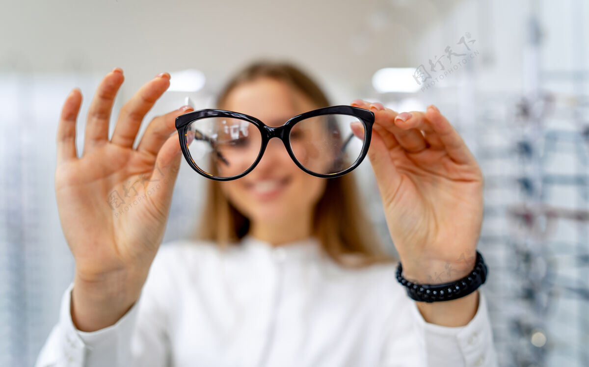 护理眼镜特写验光眼睛诊所