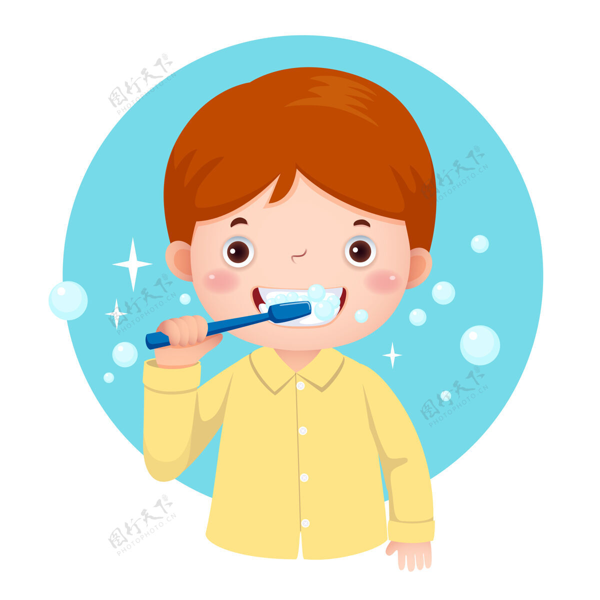 健康可爱的男孩穿着睡衣刷牙卫生口腔儿童