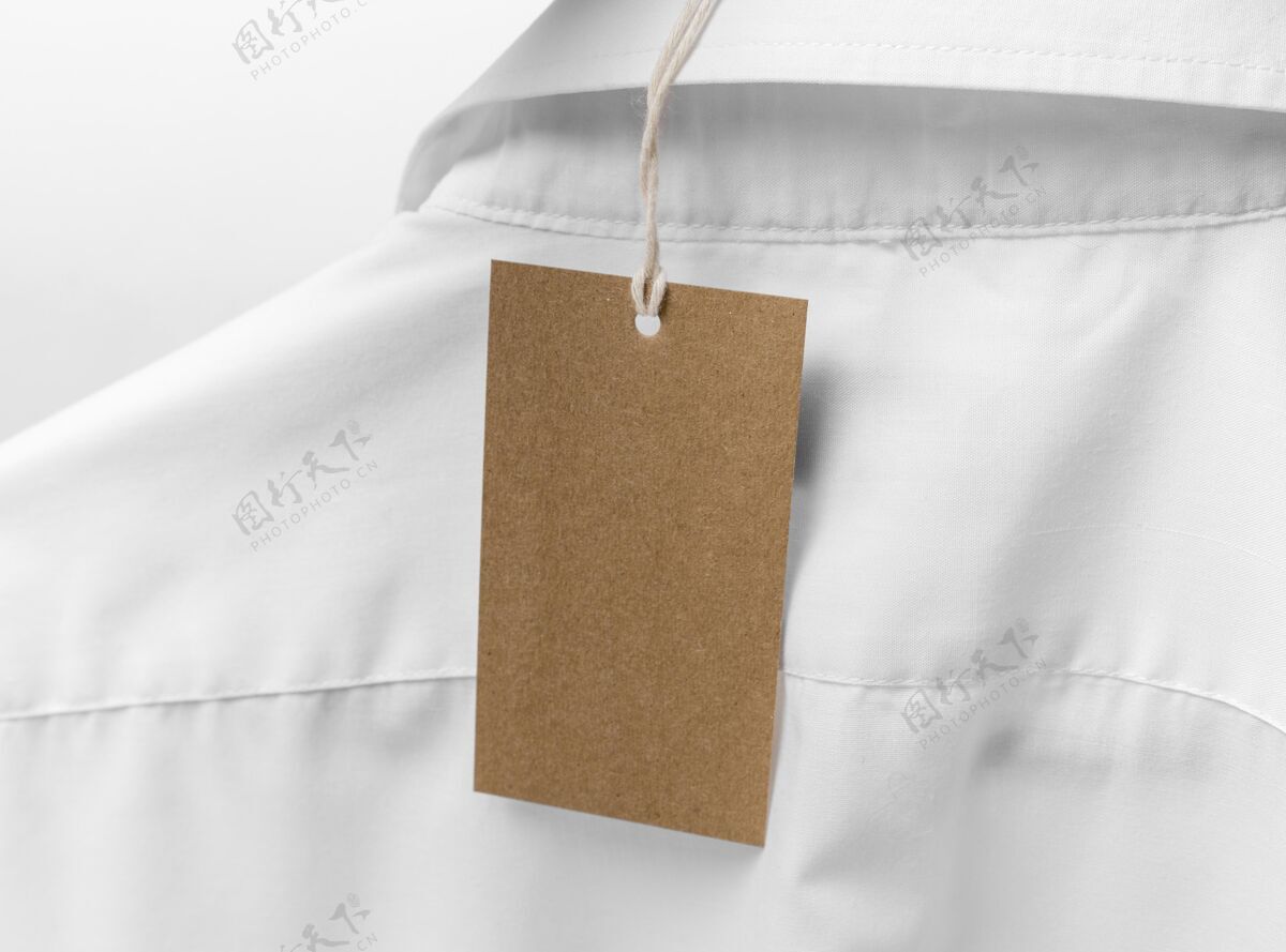 环保正式衬衫上的环保价格标签？模型纺织品模型衬衫