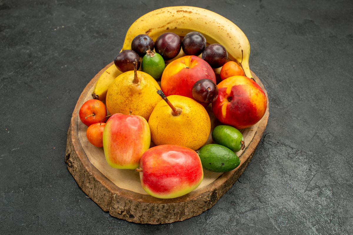 水果正面图水果组成新鲜水果上灰表颜色成熟多新鲜核果食品农产品