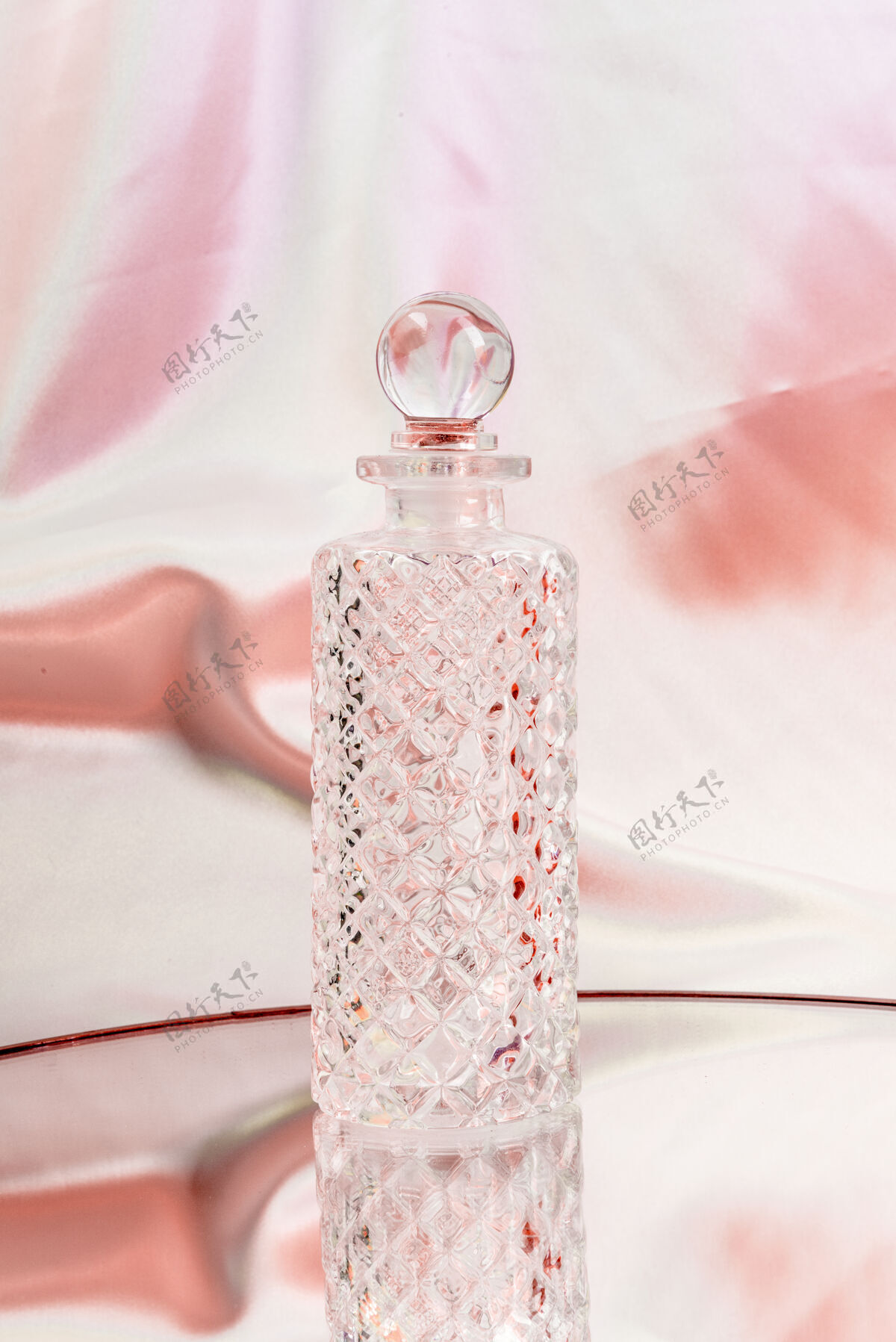 玻璃空香水玻璃瓶设计资源气味产品优雅